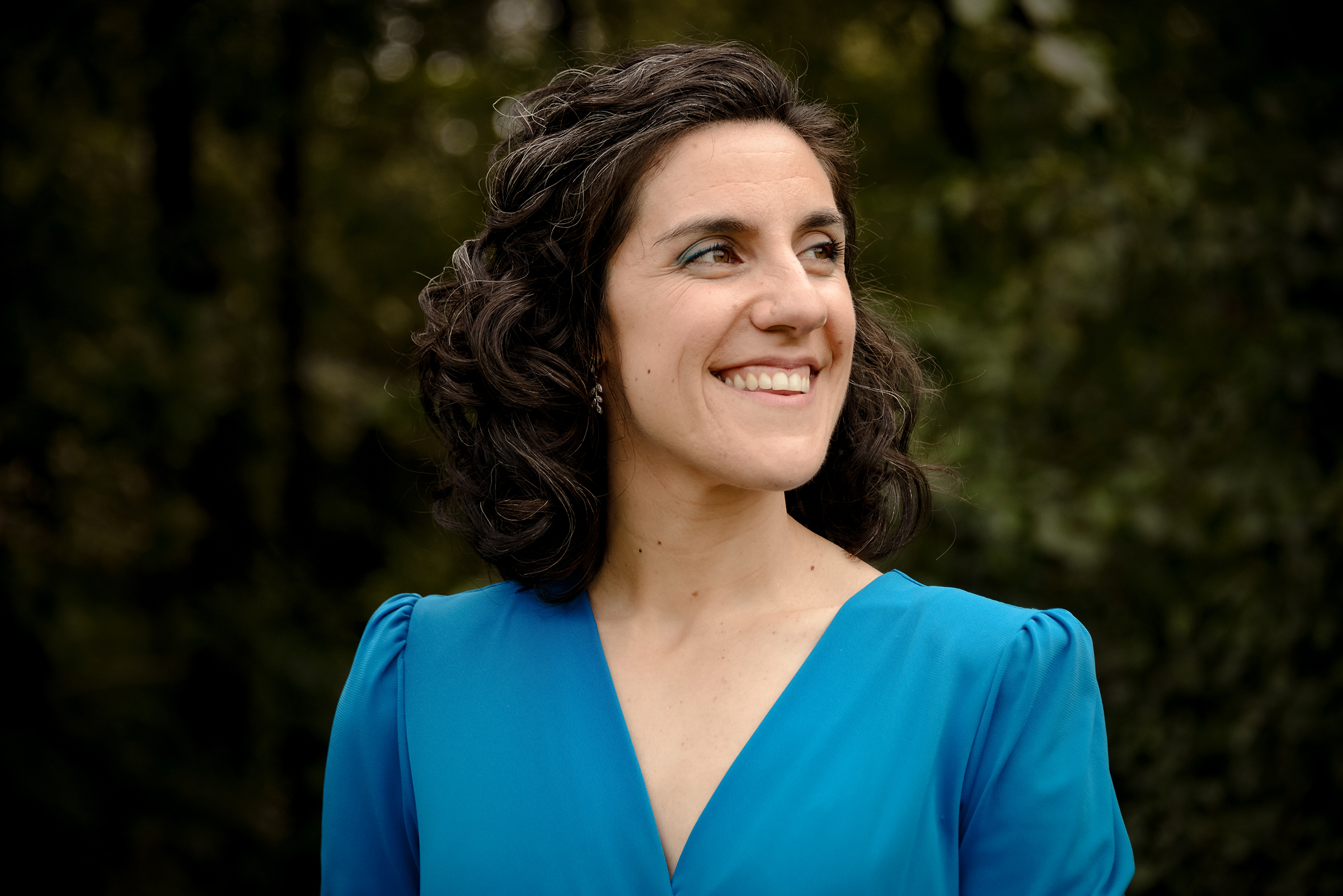 Reportaje de boda en Hondarribia con estilo natural y documental. Fotografías auténticas, sin posados, para capturar emociones reales y recuerdos inolvidables.